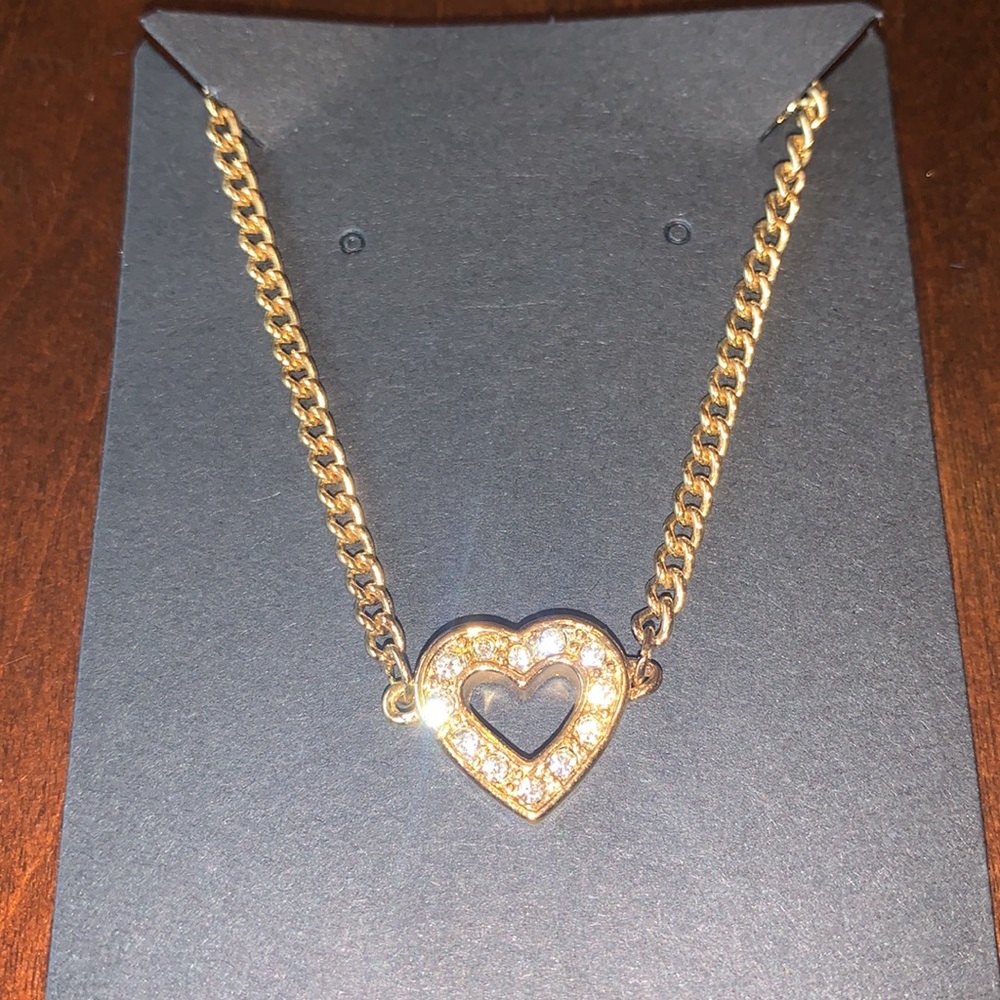NWOT Vintage Avon Large Here’s My Heart Bracelet